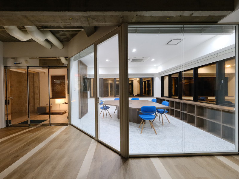 オフィス家具納入